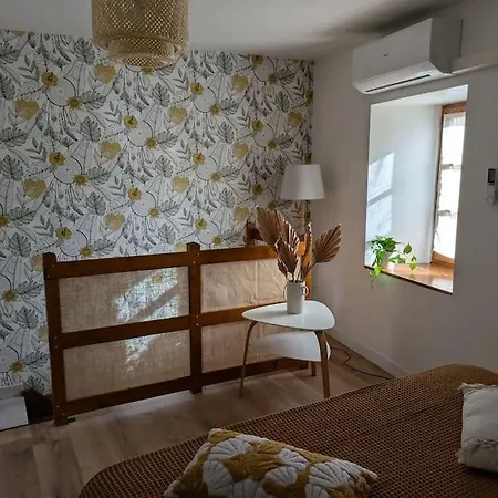 Evasion Vintage بيت للعطل La Sauvetat (Puy-de-Dome)